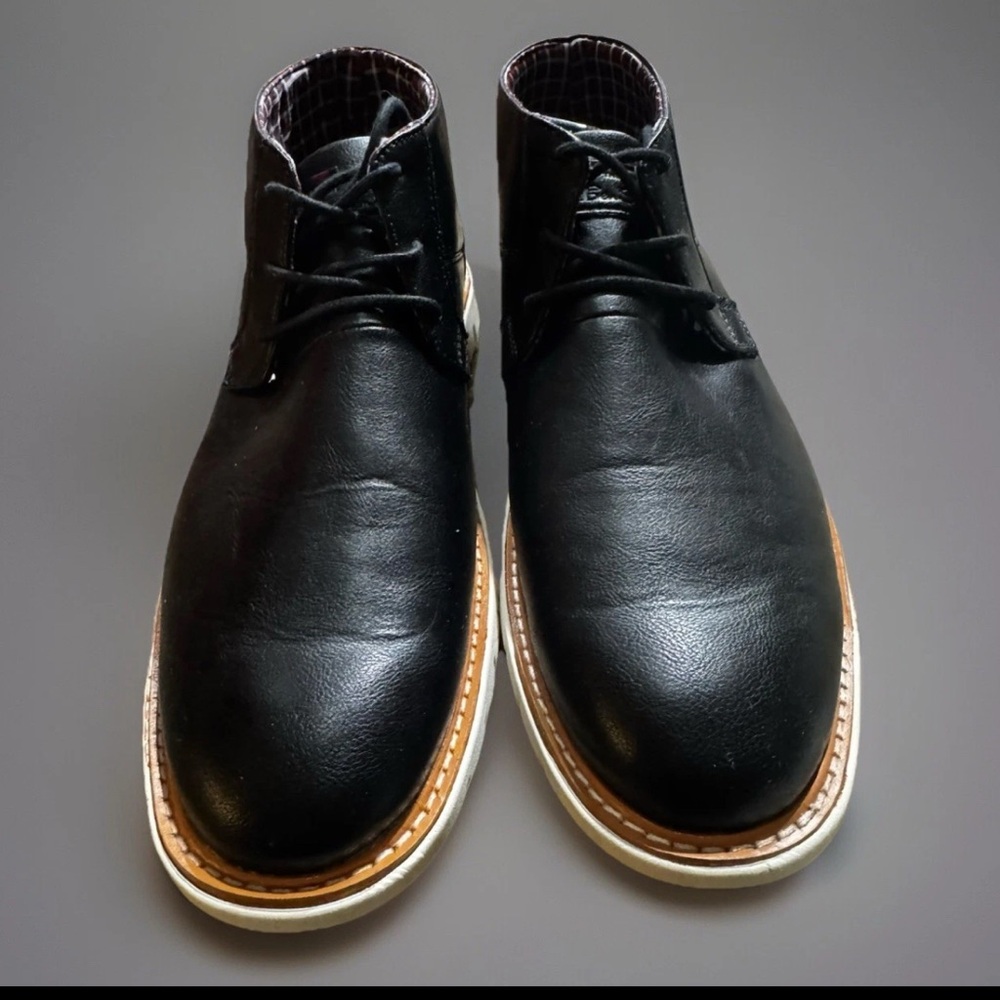 Men's  Chukka Boots
Ben Sherman Dirk Chukka Black Boot Lace Up Men’s 10.5 - Picture 2 of 8